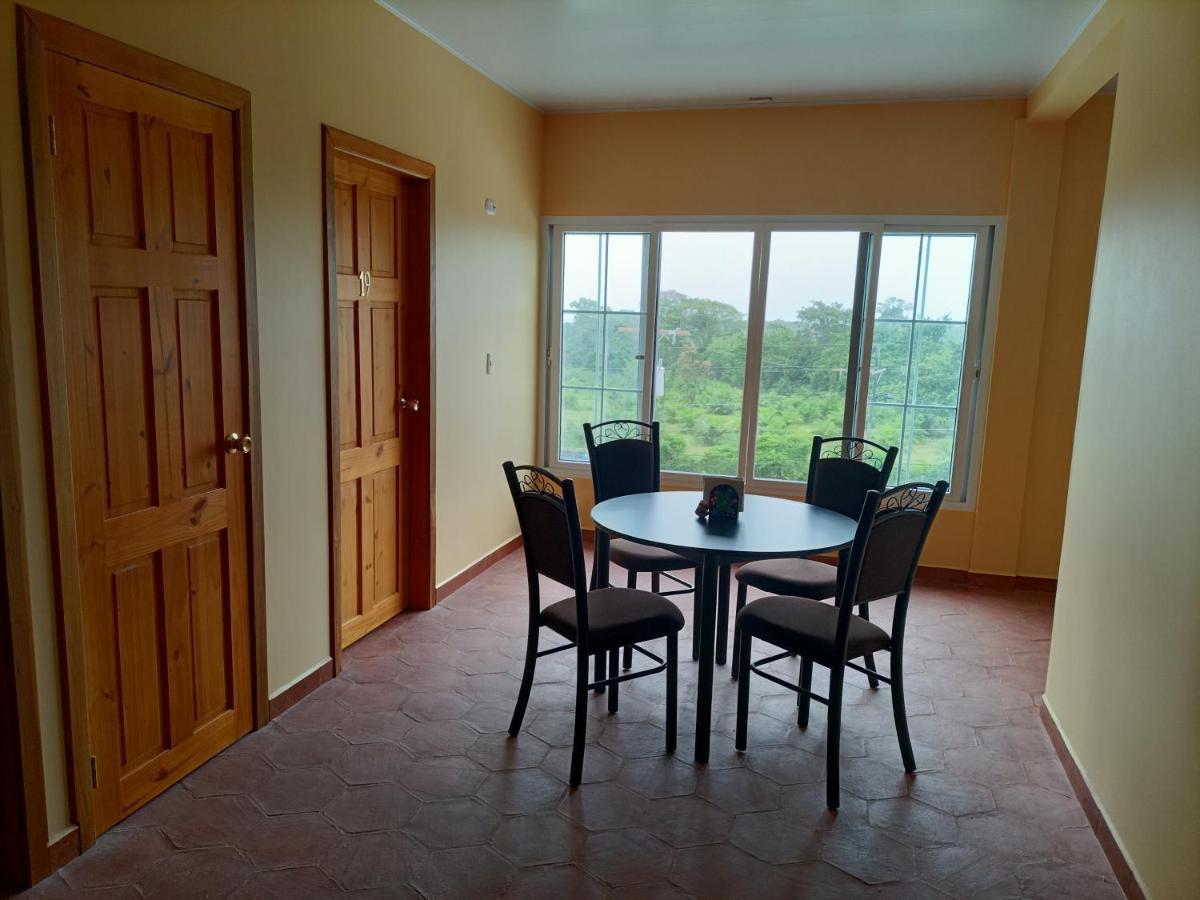 Hotel Y Restaurante Virgen De Fatima La Ceiba Eksteriør billede